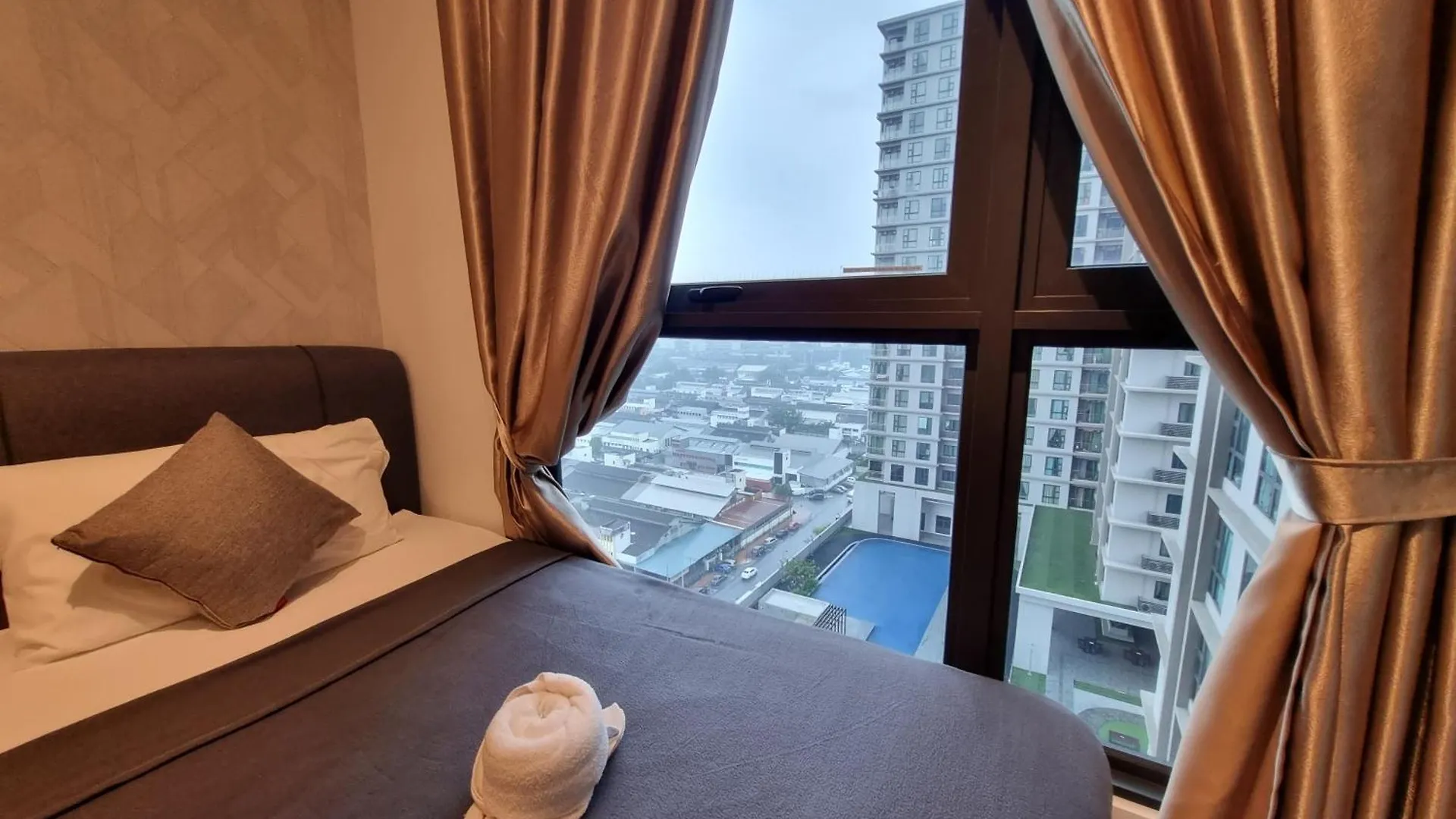 Sunway Paradise Home Staycation Ph2120 Self Check In Out Subang Jaya Apartment