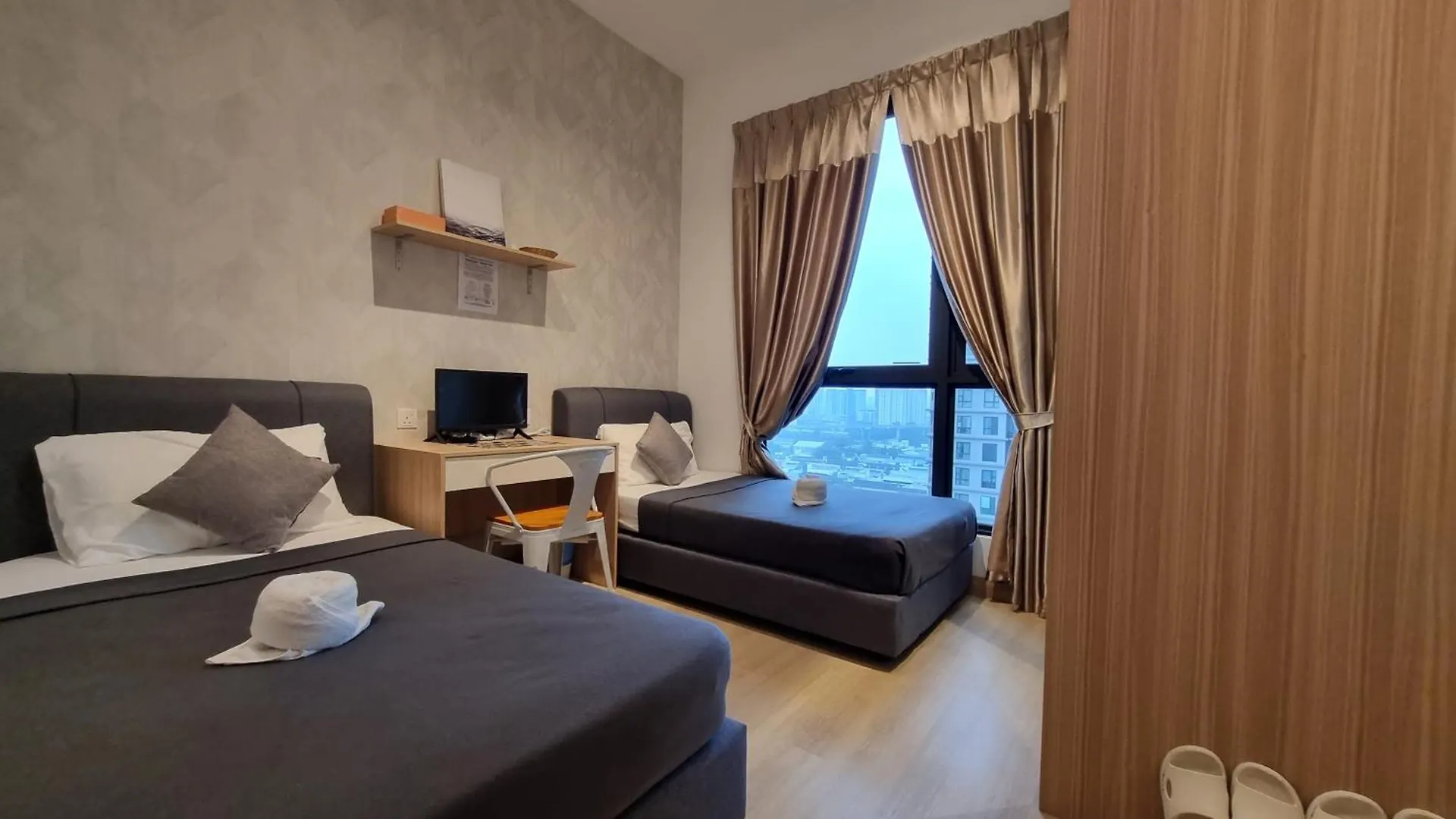 Apartment Sunway Paradise Home Staycation Ph2120 Self Check In Out Subang Jaya Malaysia